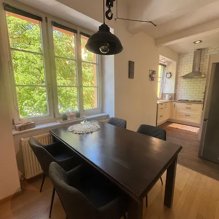 Feel Good At Dragon Bridge