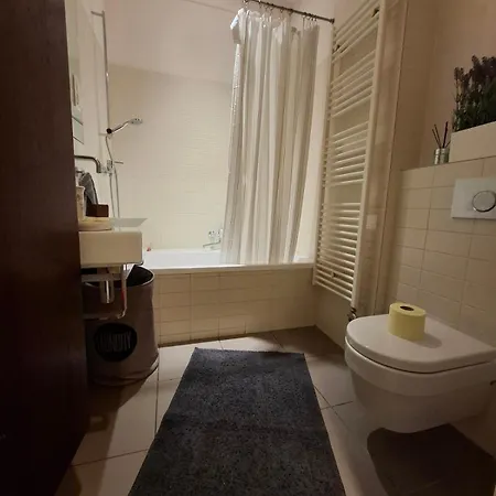 Feel Good At Dragon Bridge *